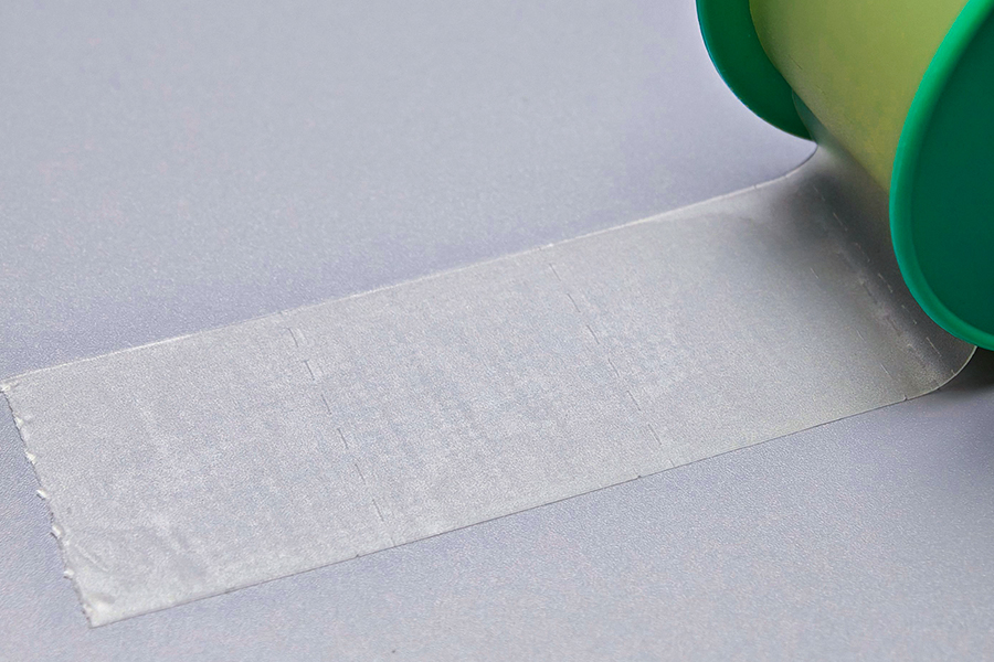 Cinta hidrocoloide precortada de 3 cm × 5 m con cubierta de plástico